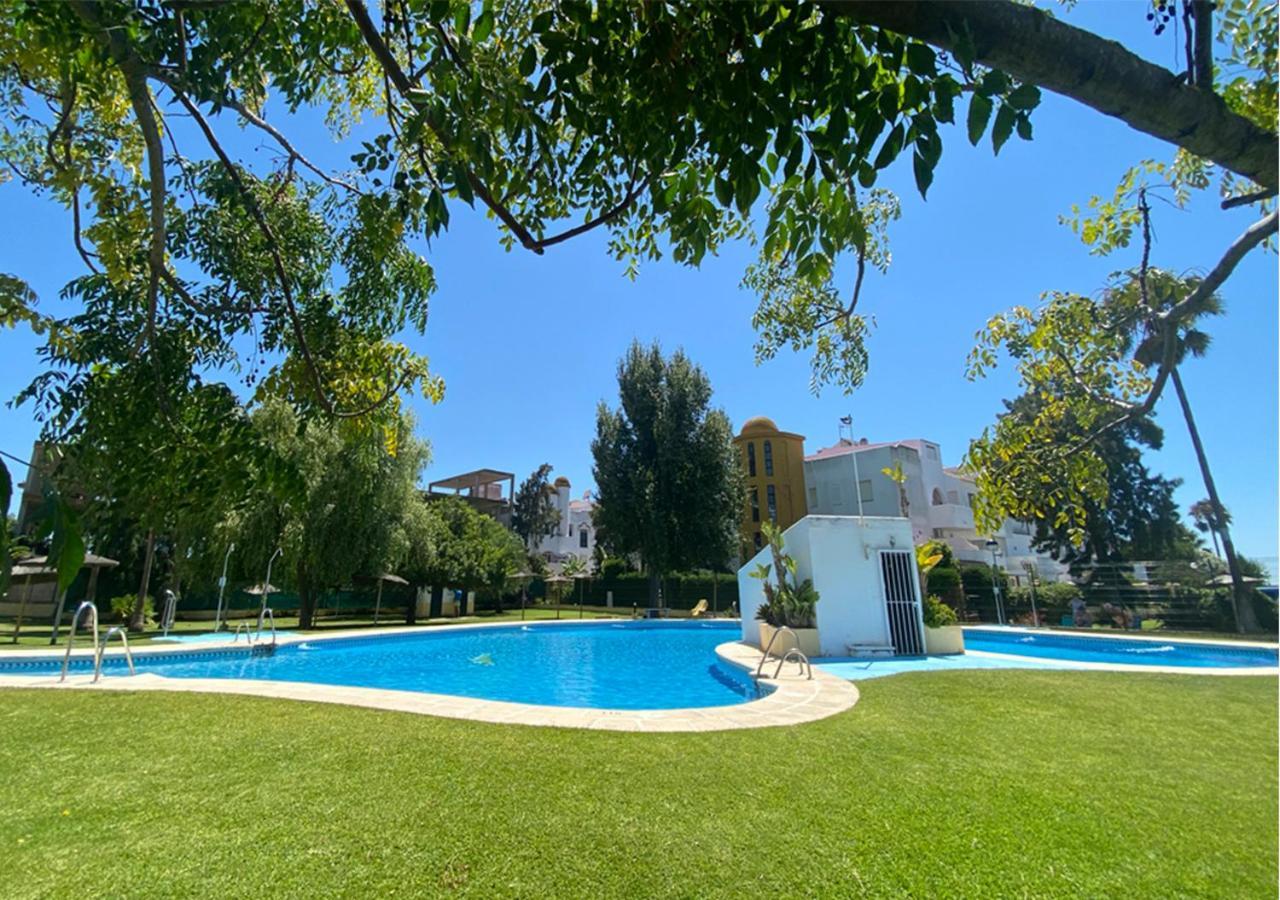 Apartamento En Apartaclub La Barrosa 치클라나 데 라 프론테라 외부 사진
